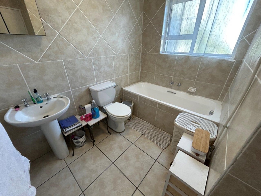 2 Bedroom Property for Sale in Aston Bay Eastern Cape